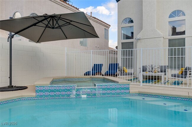 Building Photo - 8208 Ogee Dr