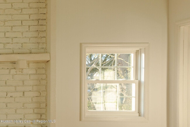 Building Photo - 23 Livingston St