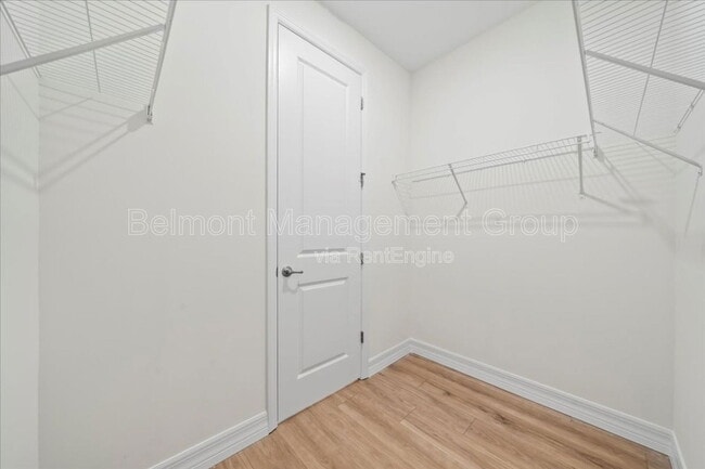 Building Photo - 2404 Hanford Ln