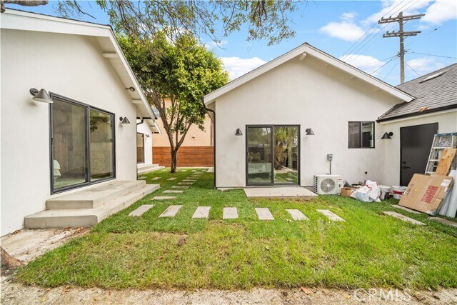 Building Photo - 2203 Pelham Ave