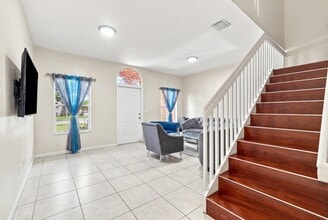 Building Photo - 406 W Santa Catalina Cir