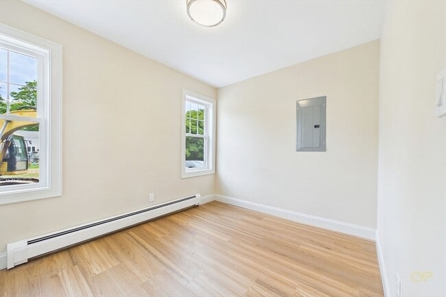 Building Photo - 267 Bakerville Rd