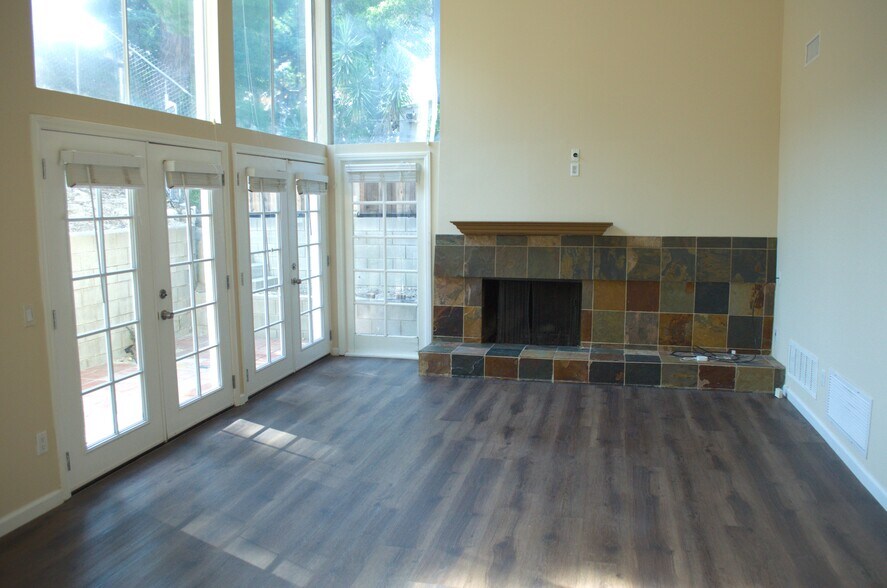 Building Photo - 22234 Miston Dr