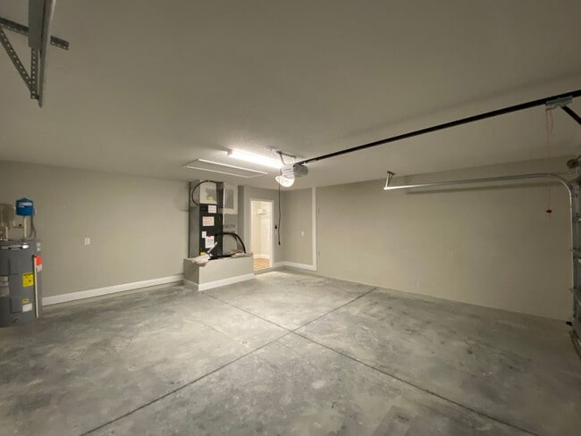 Building Photo - Beautiful home in Citrus Springs.