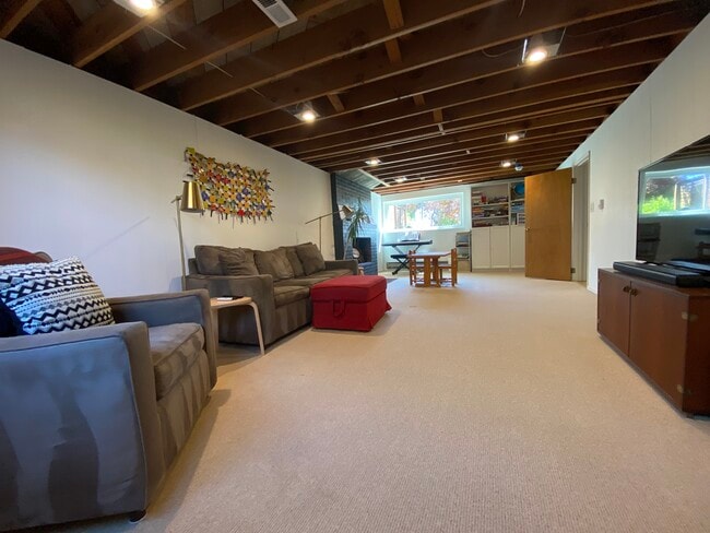 Building Photo - 4051 38th Ave SW