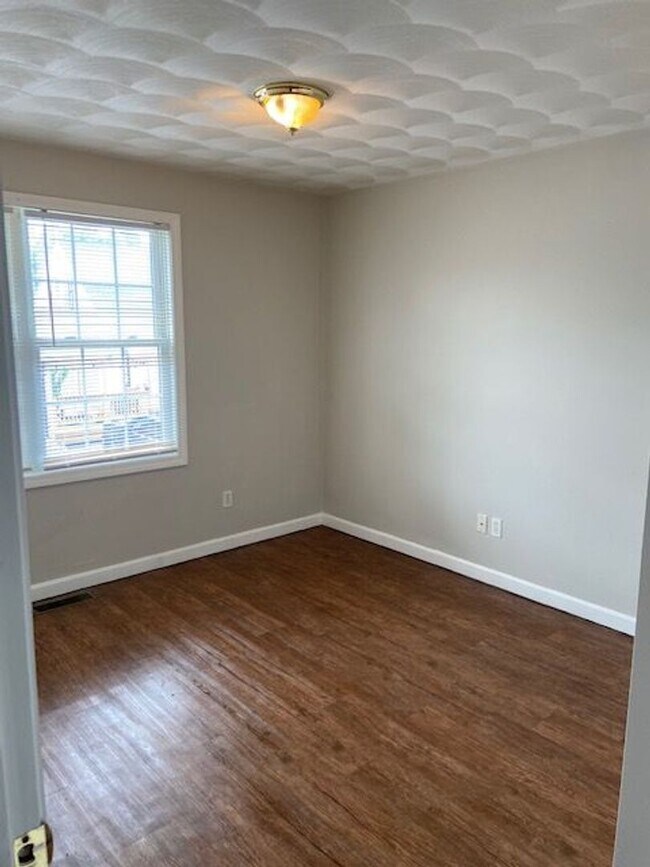 Building Photo - 50 Addeo St