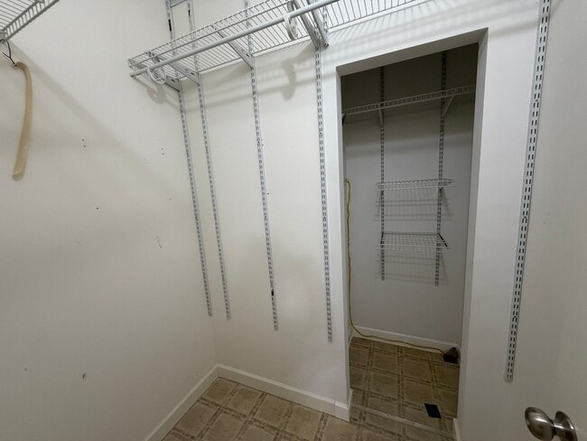 Building Photo - 3 Bedroom 2 Bath House in Lighthouse Point - James Island Charleston