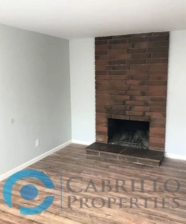 Building Photo - 5509 Camber Dr