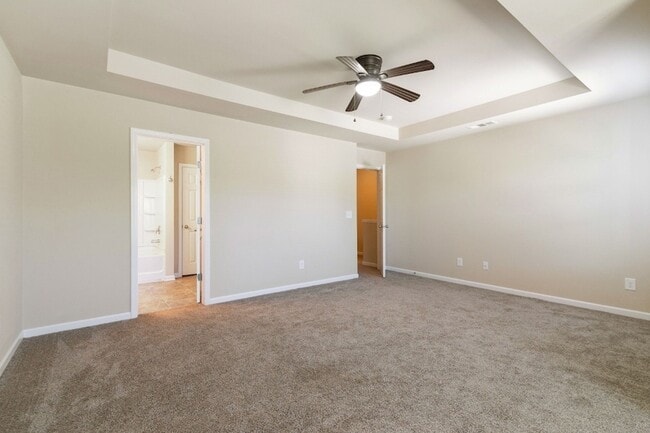 Building Photo - 1030 Ashmore Dr