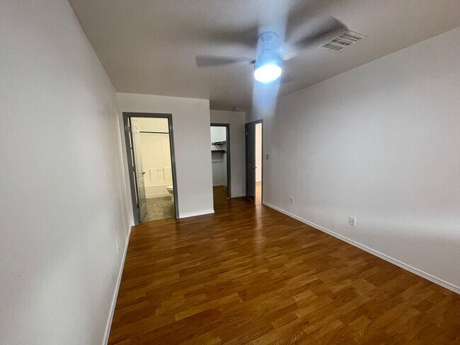 Building Photo - 14304 Gil Reyes Dr
