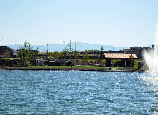 Building Photo - Radiant lake - 3 Bedroom Home