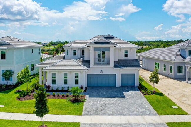 Building Photo - 9346 Crestview Cir