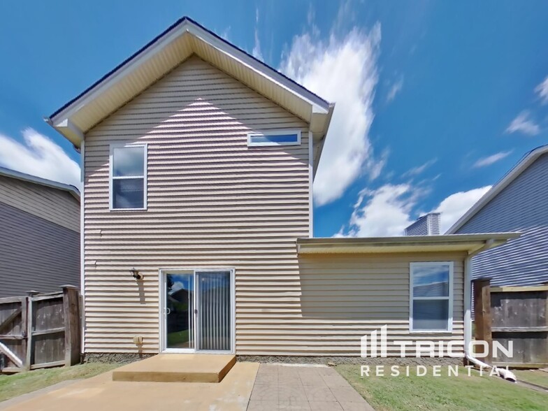 Building Photo - 2137 Erin Ln