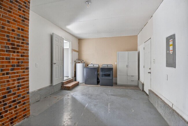 Building Photo - 3BR House in Jacksonville