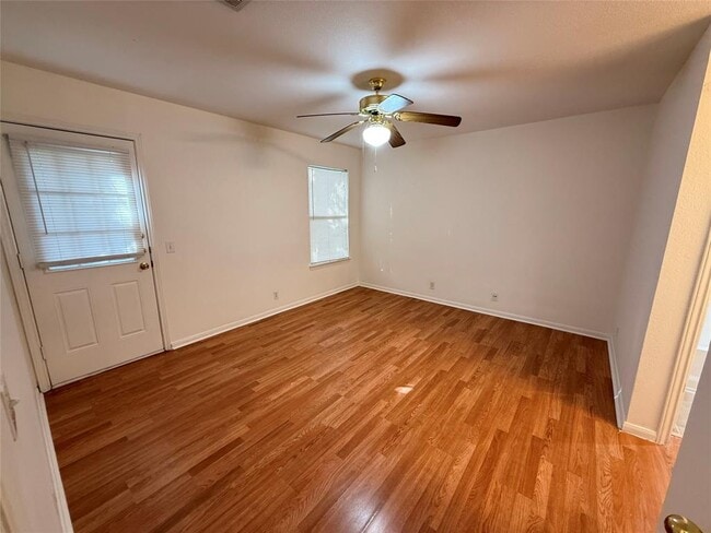 Building Photo - 3201C El Salido Pkwy