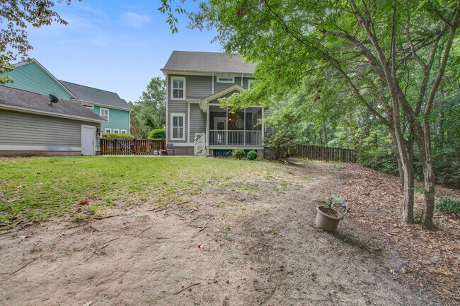 Building Photo - 1811 Luna Ct