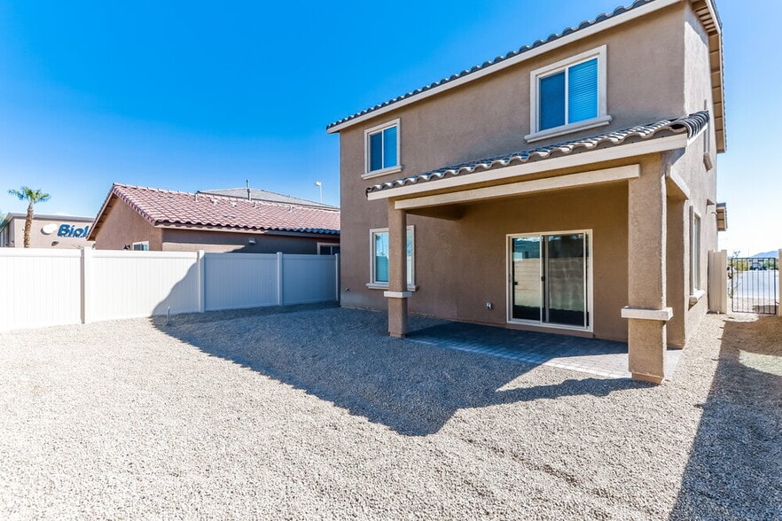 Building Photo - 4245 Gold Desert St