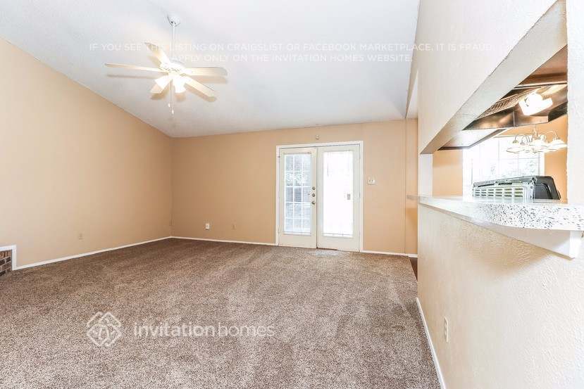 Building Photo - 3809 Wooddale Ct