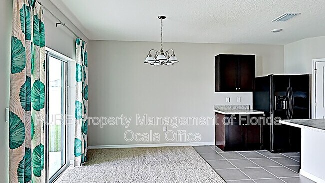 Building Photo - 9730 Pepper Tree Pl