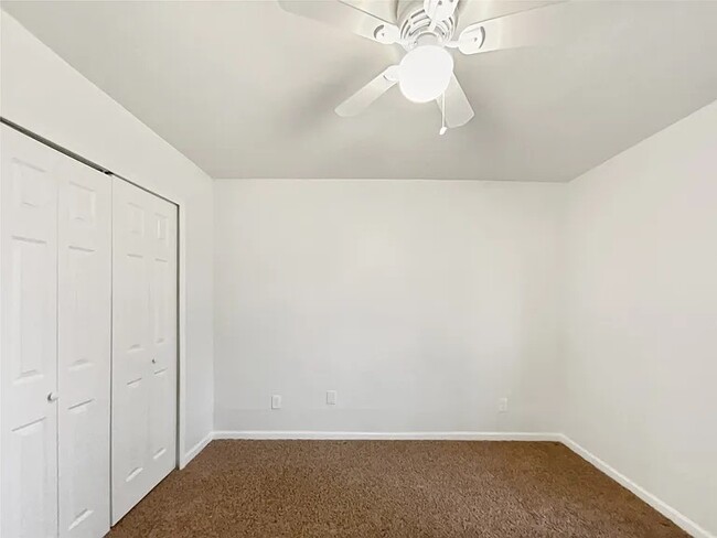 Building Photo - 3806 Star Trek Ln