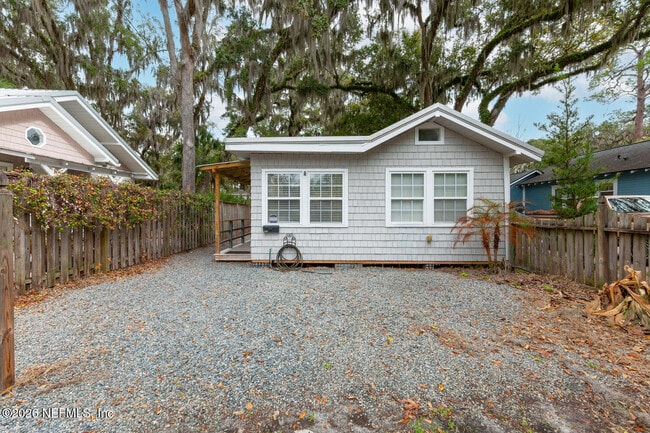 Building Photo - 2813 Princeton Ave
