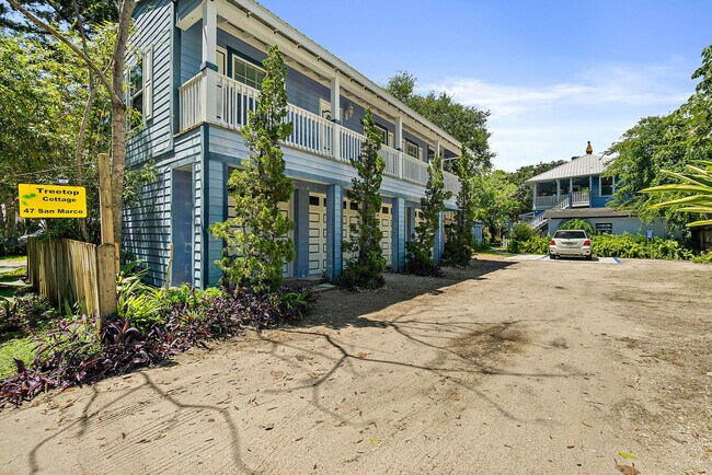 Building Photo - 47 San Marco Ave