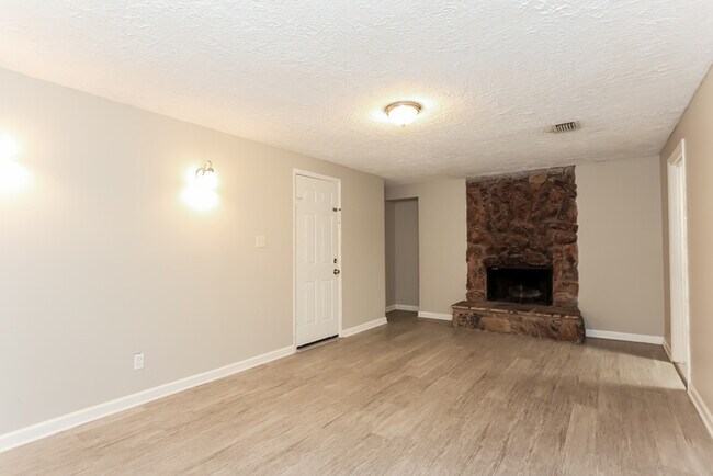 Building Photo - 7317 Sharbeth Dr S