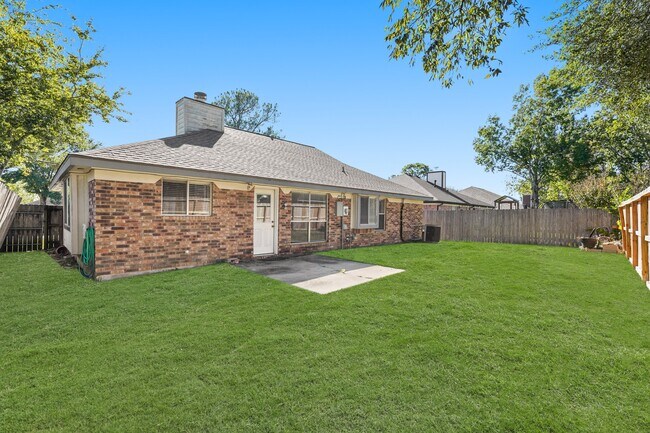 Building Photo - 4411 Leyland Dr