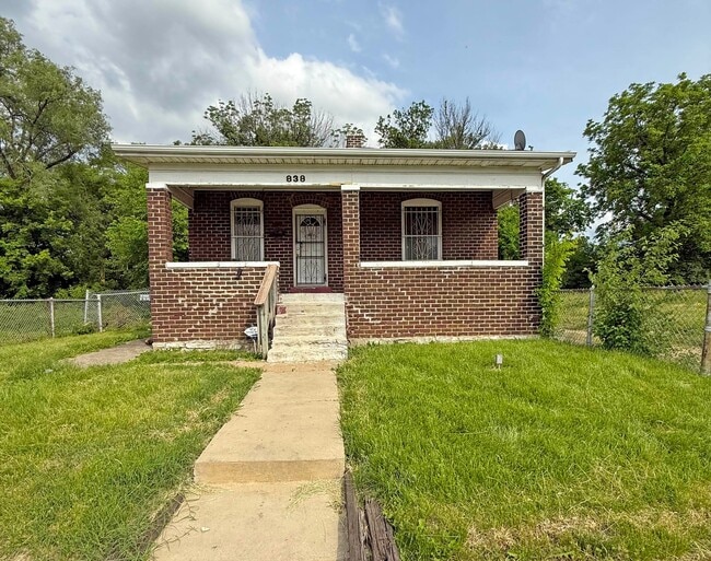 Building Photo - 838 N 23rd St