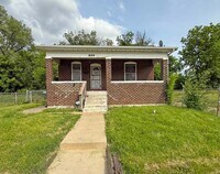 Building Photo - 838 N 23rd St