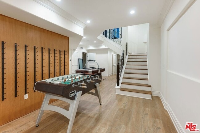 Building Photo - 363 S Saltair Ave