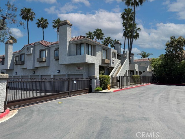 Primary Photo - 4762 Tiara Dr