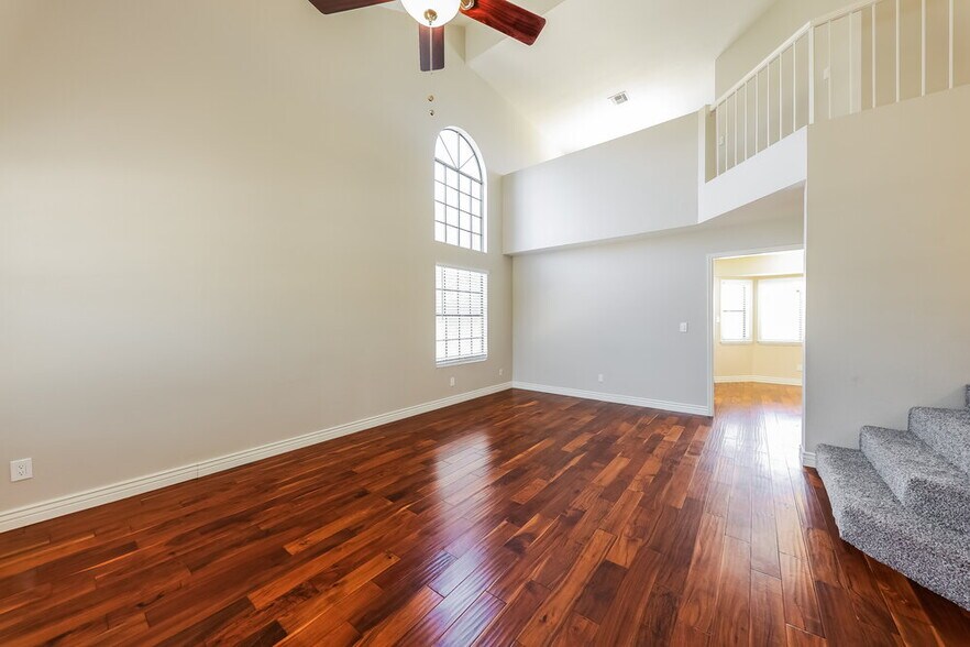 Building Photo - 6710 W Wescott Dr