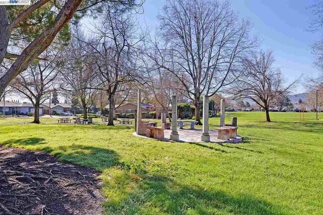 Building Photo - 8164 Cardiff Dr