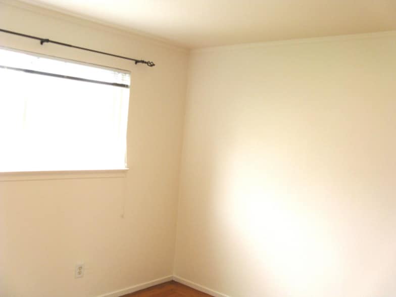 Building Photo - 2615 Stuart St