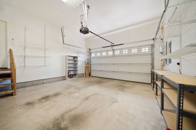 Building Photo - 10657 SW Adele Dr