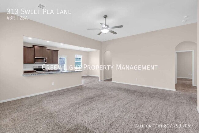Building Photo - 313 Sweet Pea Ln