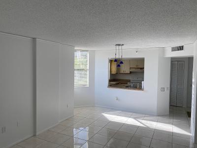 Building Photo - 2333 Feather Sound Dr