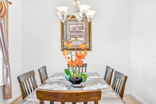 Building Photo - 4663 Bayview Dr