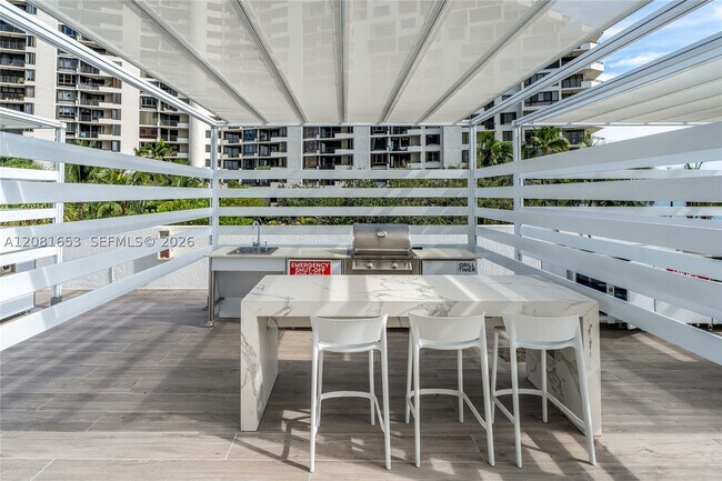 Building Photo - 770 Claughton Island Dr