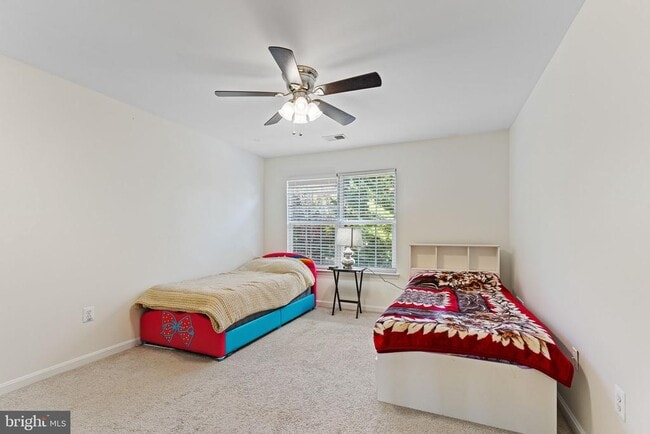 Building Photo - 36 Fletcher Dr