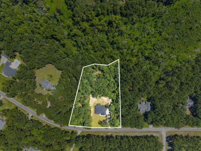 Building Photo - 1253 E Hampton Dr