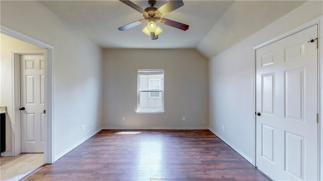Building Photo - 3357 Keefer Loop