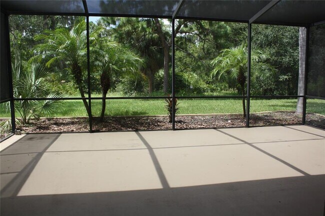 Building Photo - 9115 Pinebreeze Dr