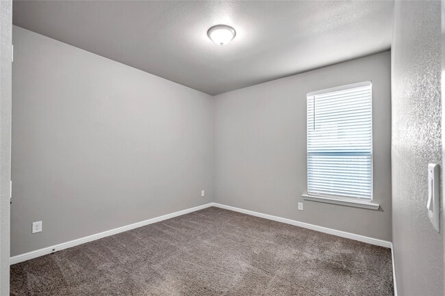 Building Photo - 3119 Mearns Ct