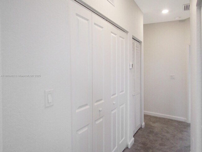 Building Photo - 13401 SW 287th St