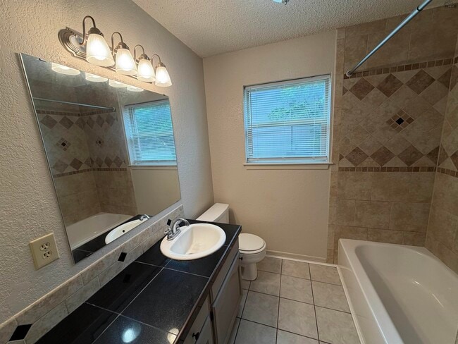 Building Photo - 4830 Lovers Ln