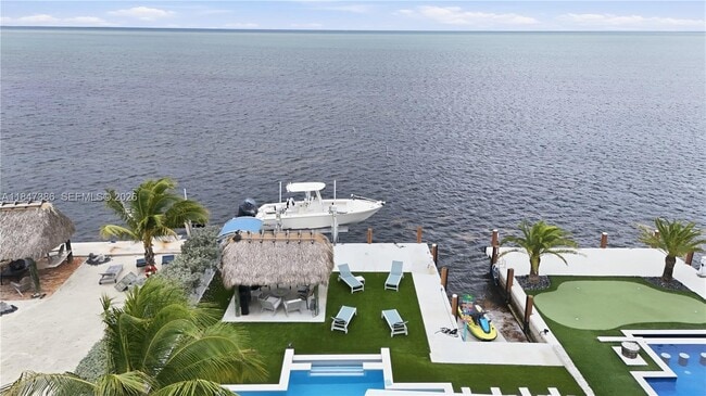 Building Photo - 235 Tavernier Dr