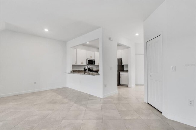 Building Photo - 15073 Lyla Ter