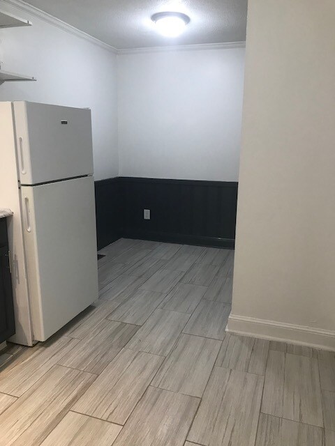 Building Photo - 595 South 7th Street